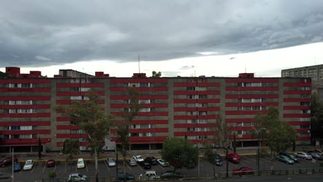 Höhendrohnenaufnahme-Der-Hauptgebäude-Im-Städtischen-Komplex-Tlatelolco-In-Mexiko-Stadt