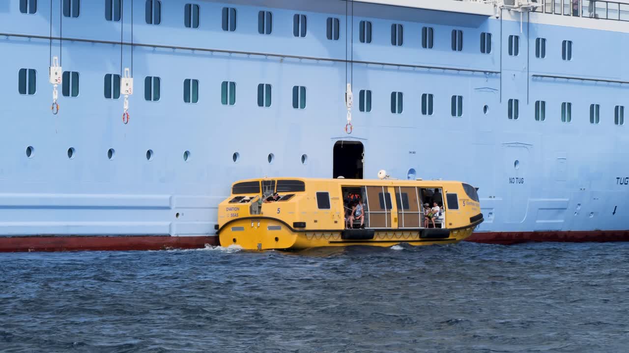 Lifeboat Transfer from Cruise Ship