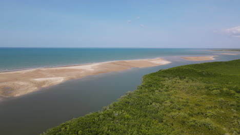 Drone-shot-of-Buffalo-Creek-near-Lee-Point-Darwin,-Northern-Territory