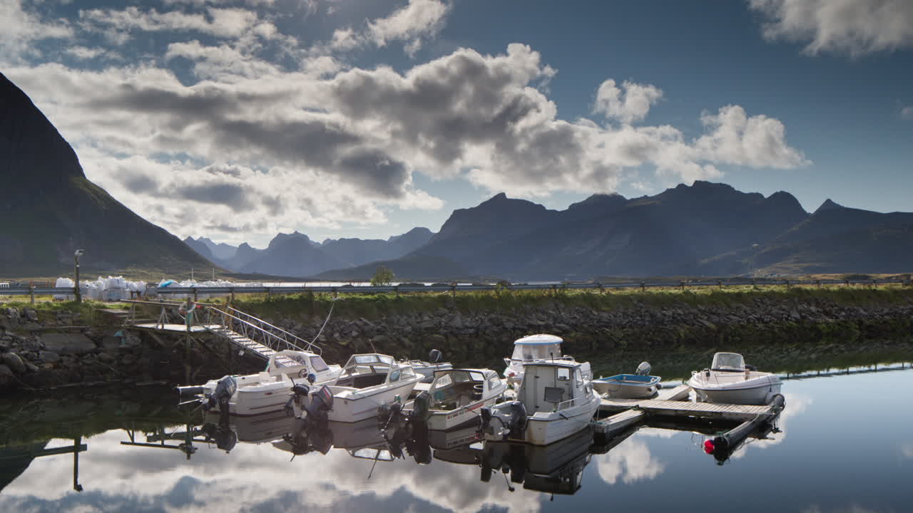 노르웨이 어메이징 보트 리플렉트 01