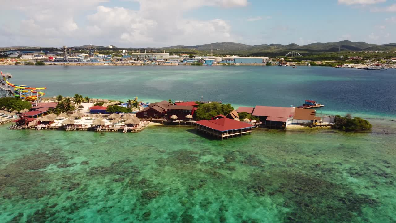 una breve veduta della meravigliosa palm island di aruba