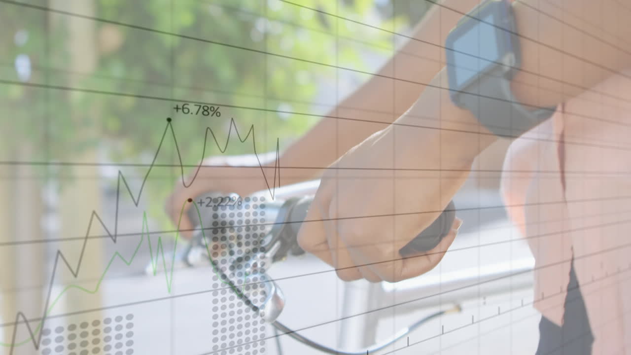 자전거 손잡이를 들고, 스마트워치를 들고 있는 사람이 금융 성장 차트 애니메이션을 보고 있습니다.