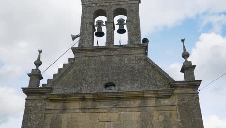 Iglesia-Campanario-De-San-Salvador-De-Sas-En-Sarreaus,-Ourense-España