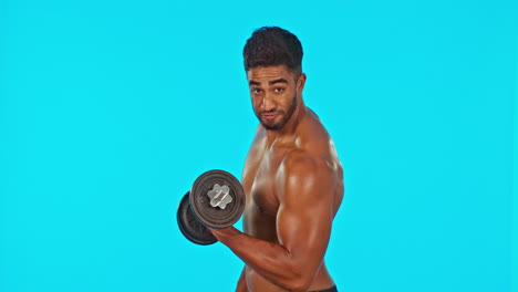 fitness, levantamiento de pesas y flexión con hombre indio