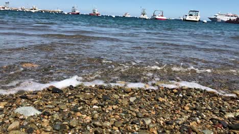 Catalina-Island,-Avalon-California-beach