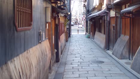 japanese allyway early in the morning in kyoto, japan soft lighting slow motion 4k