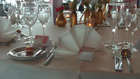 shinning glasses and tableware on wedding day, close up motion shot