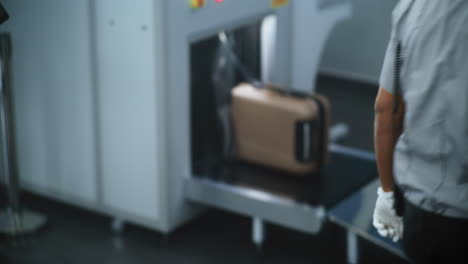 control de seguridad del aeropuerto