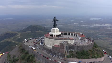 aéreo: cristo rey, guanajuato méxico, viaje, vista de drones