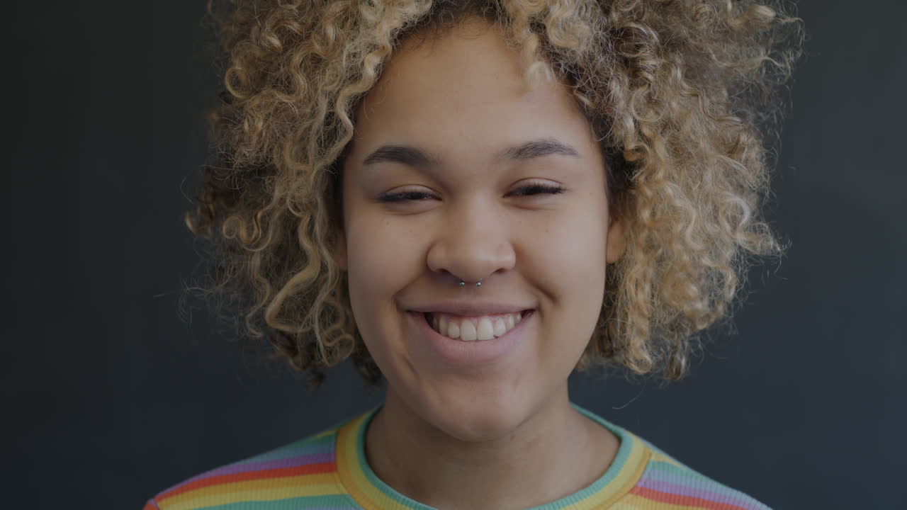 Retrato de Uma Mulher Feliz