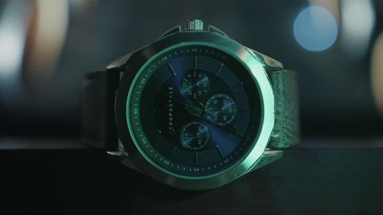 muñeca lisa en detalle plano de reloj de pulsera