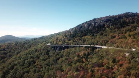 aerial linn cove viaduct on grandfather mountain in 4k