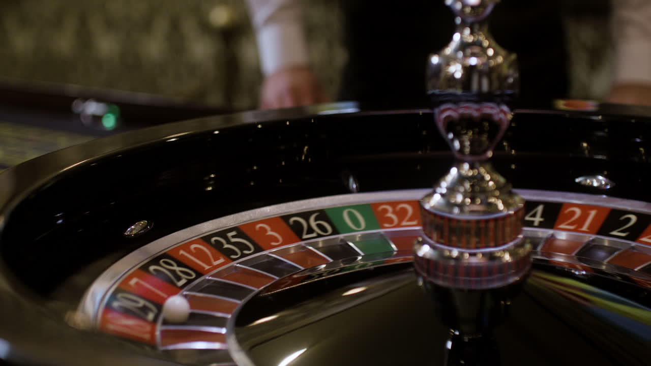 룰렛 휠이 회전합니다.