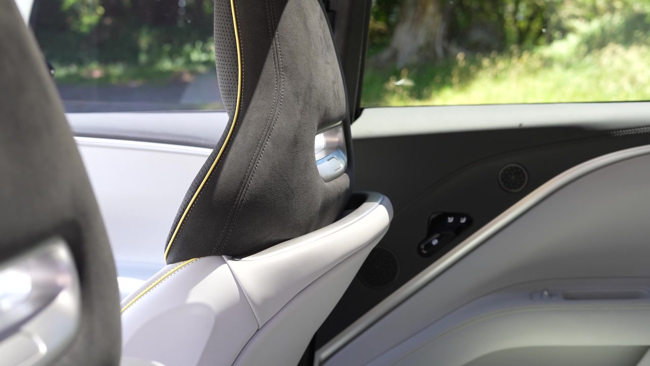 Asientos interiores de coche eléctrico, vista cinematográfica, cabina premium Avatr 11