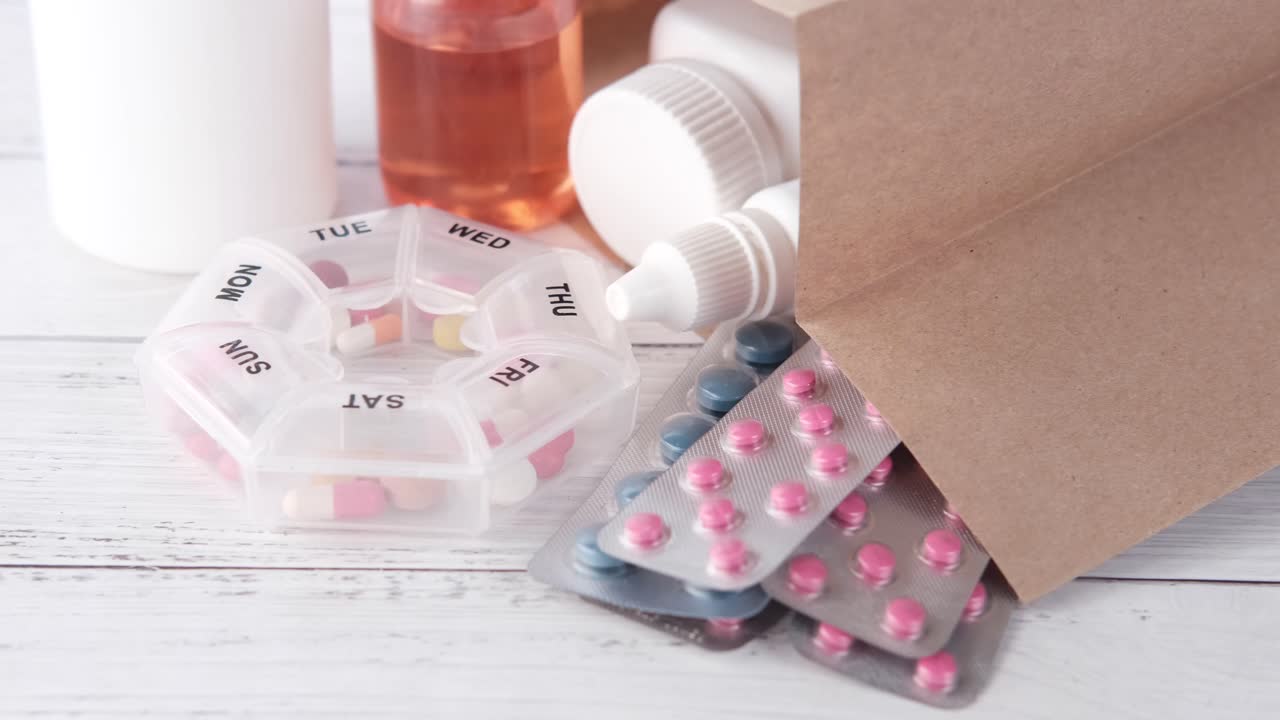 다양한 약물 및 약물 조직자