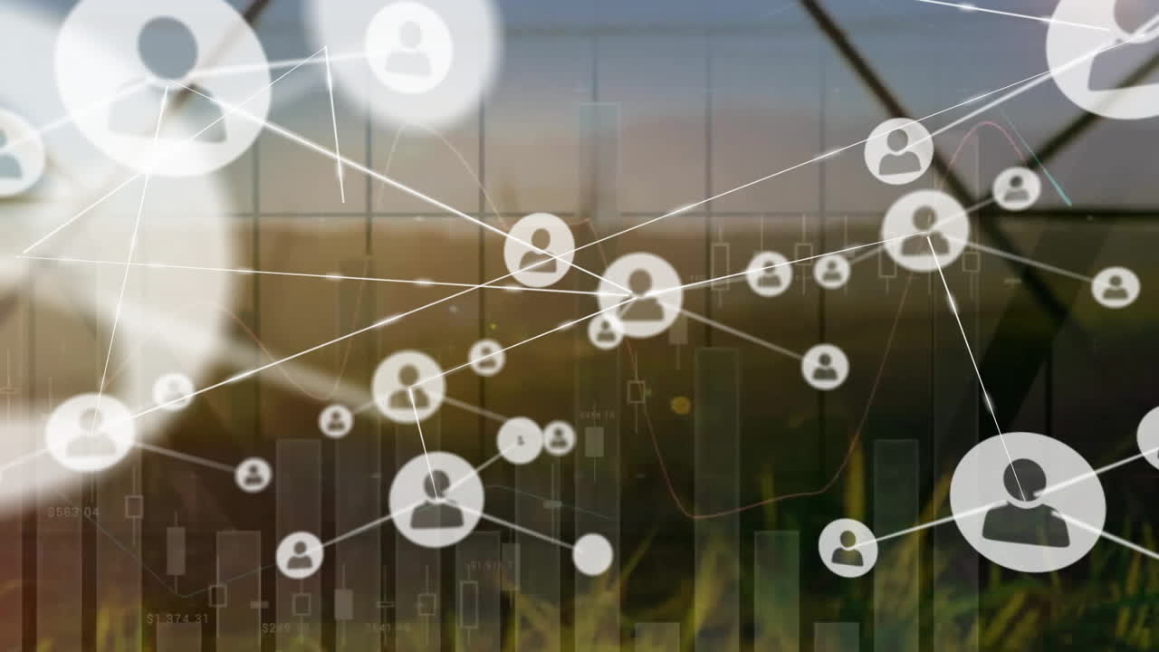 animación de la red de conexiones con íconos y procesamiento de datos a través de pilares eléctricos