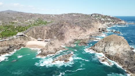 hidden beach in oaxaca called playa del amor in zipolite nude beach