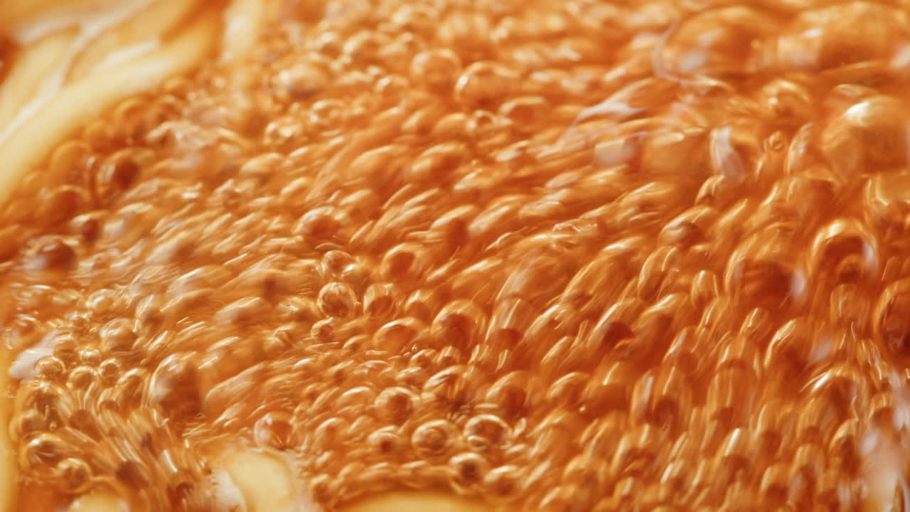 거품이 있는 는 물