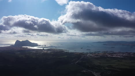 Vista-Aérea-Del-Peñón-De-Gibraltar-España-Territorio-Británico-De-Ultramar-Península-Ibérica