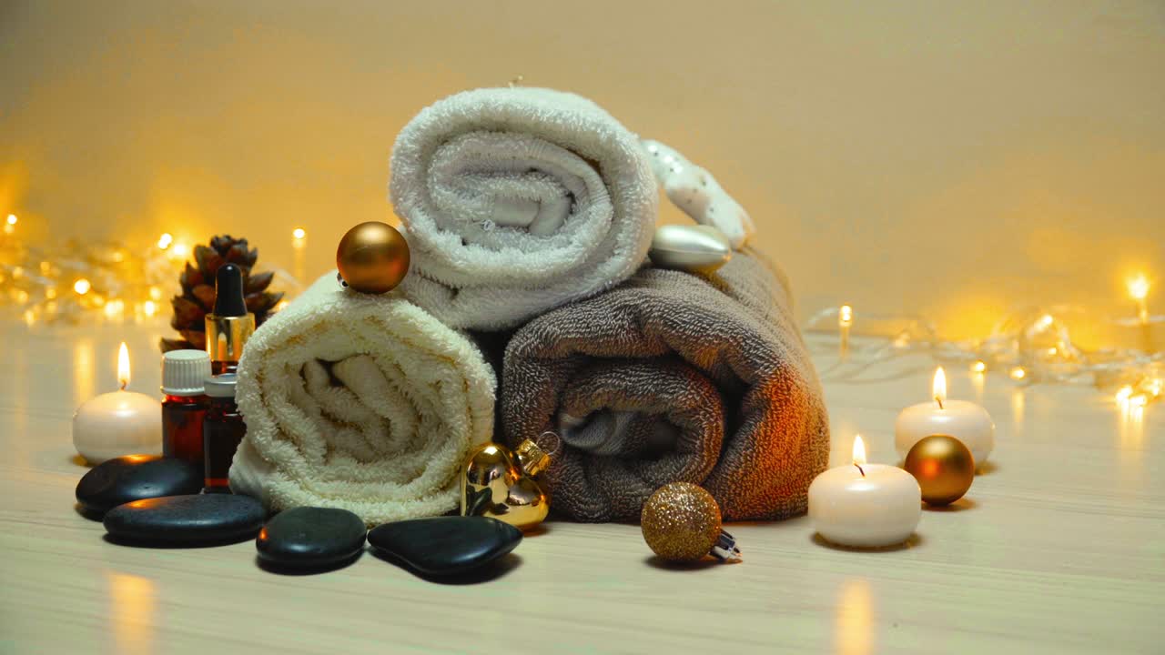 크리스마스 장식품과 함께 스파 컨셉 아이템