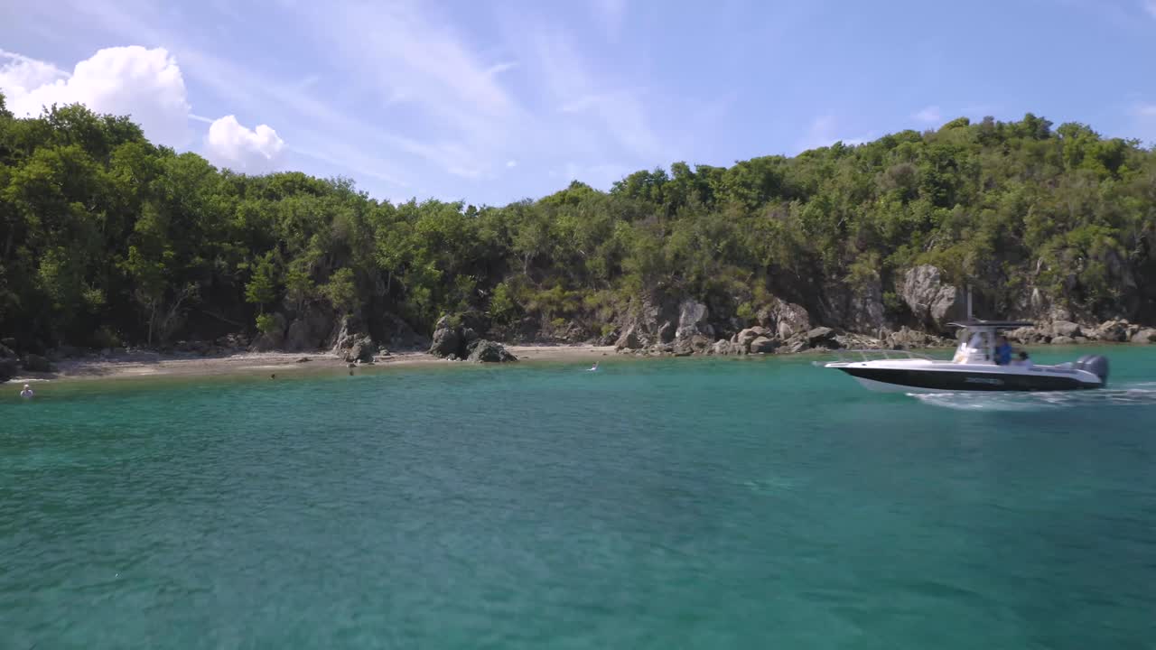Grande San Giacomo, Baia di Natale, Piccolo San Giacomo