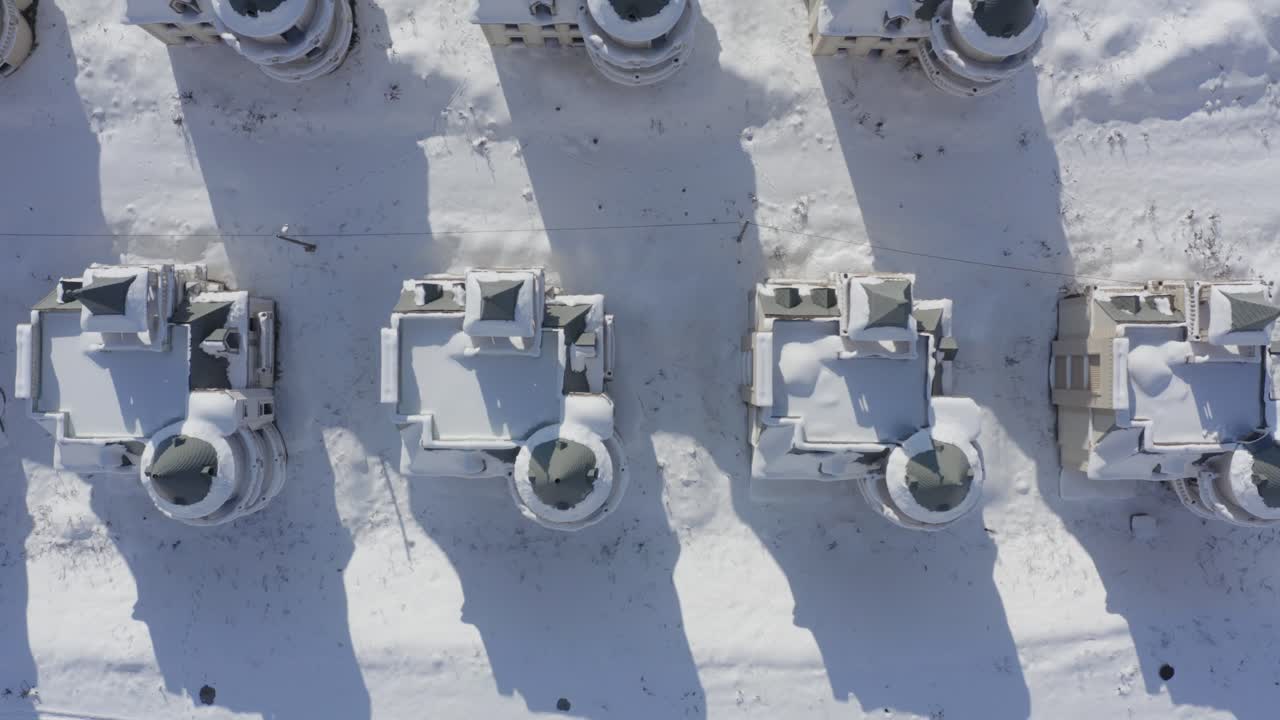 arriba abajo antena de burj al babas castillos abandonados drone de rotación circular