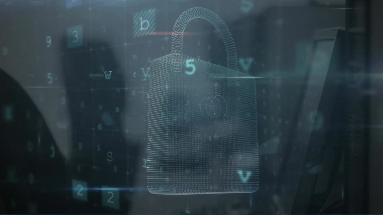 animación de candado digital, escaneo y advertencia a través de computadoras en la oficina