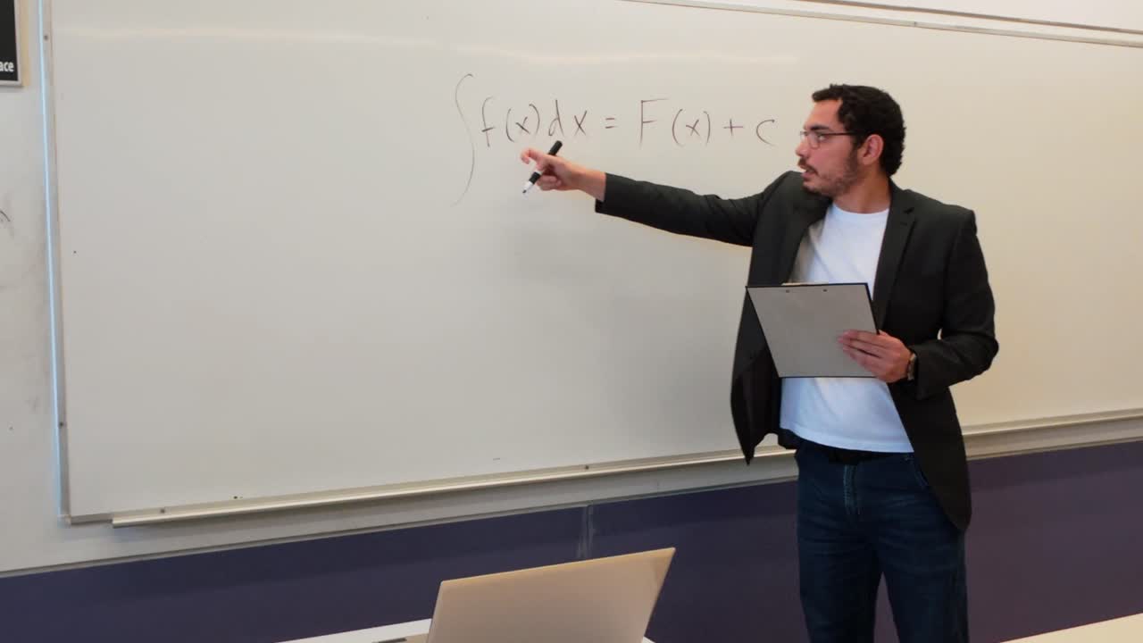 Young Lecturer Demonstrates Calculus Integration