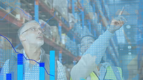 animación del procesamiento de datos financieros sobre diversos trabajadores en el almacén