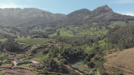 4k-drone-footage-of-Munnar