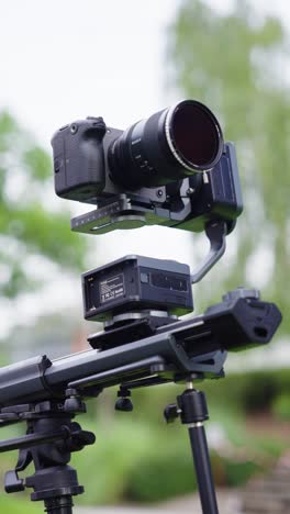 Vertical-close-up-of-camera-move-forward-on-electronic-slider,-Prague