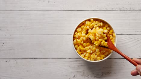 sweet corns in a bowl on table