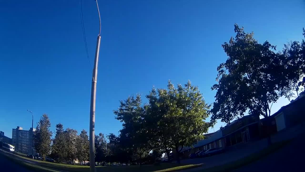 빌니우스 tv 타워. 운전 중 촬영