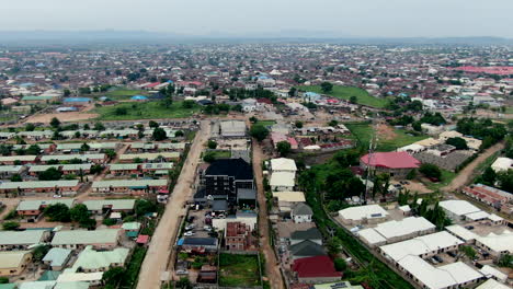 Das-Besiedelte-Gwagwalada-gebiet-Von-Abuja,-Nigeria---Luftüberführung