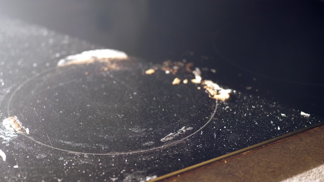 더러운 불타는 스토브