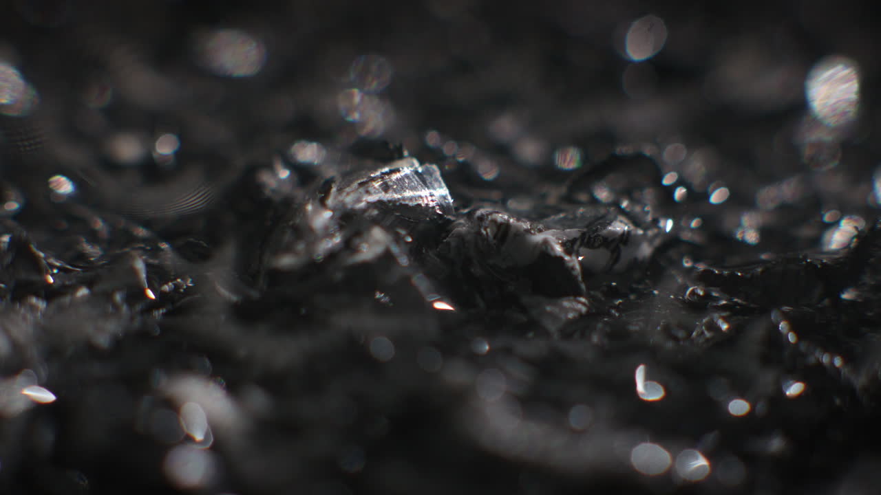 Silver alloy fillings moving