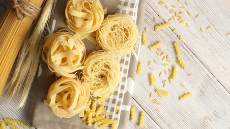 Different-sort-of-pasta-on-napkin