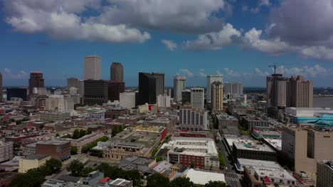 Droning-around-the-city-of-New-Orleans-in-a-blue-sky-day