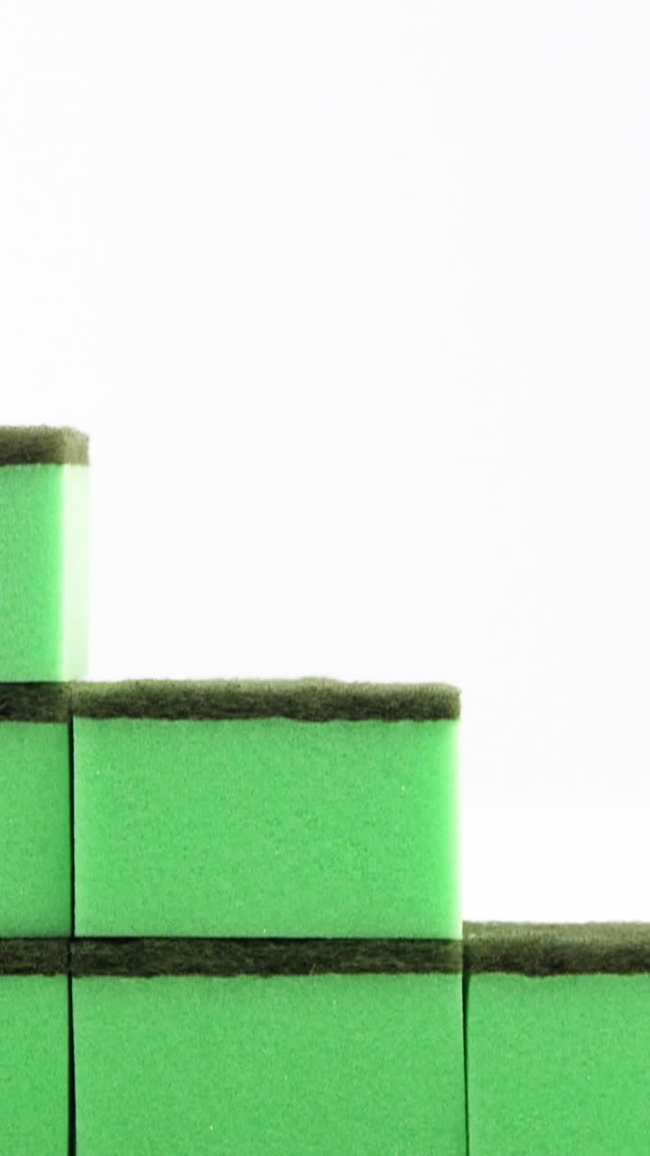 primer plano de la esponja de limpieza