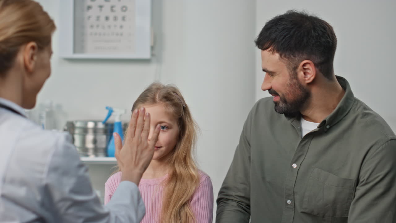 Practitioner checking kid health in hospital closeup. Woman doctor talk father