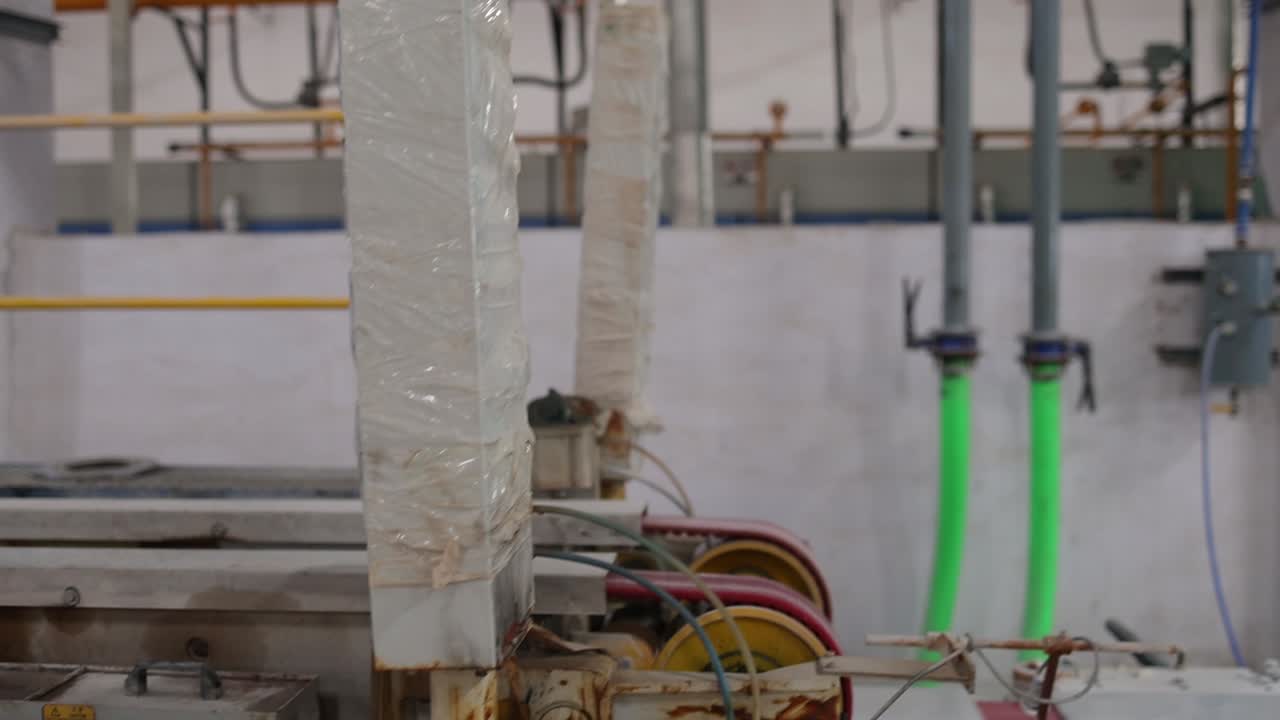 ceramic tiles completing the hot water washing