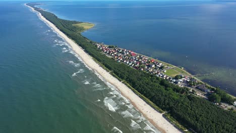 Strand-In-Der-Schönen-Stadt-Chalupy-Resort-In-Polen