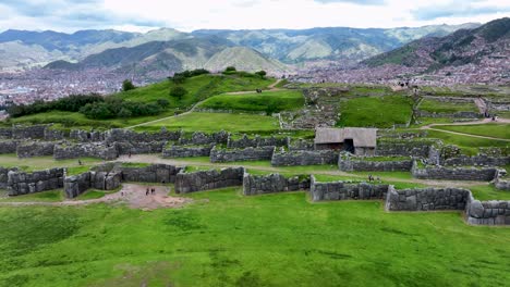 Sacsayhuaman-or-Saqsaywaman-is-one-of-the-Inca's-ruins-constructions-as-Machu-Picchu