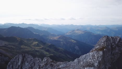 Drohnenrückflug-Alpen-In-Österreich-Vorarlberg