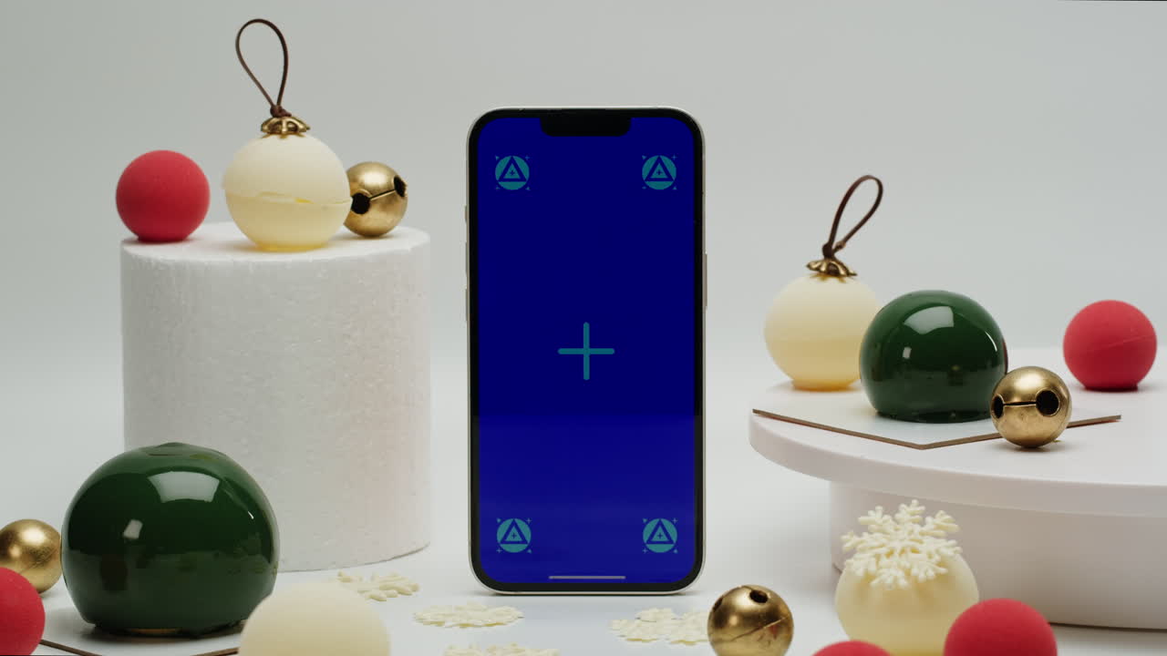 Christmas Smartphone Display with Ornaments