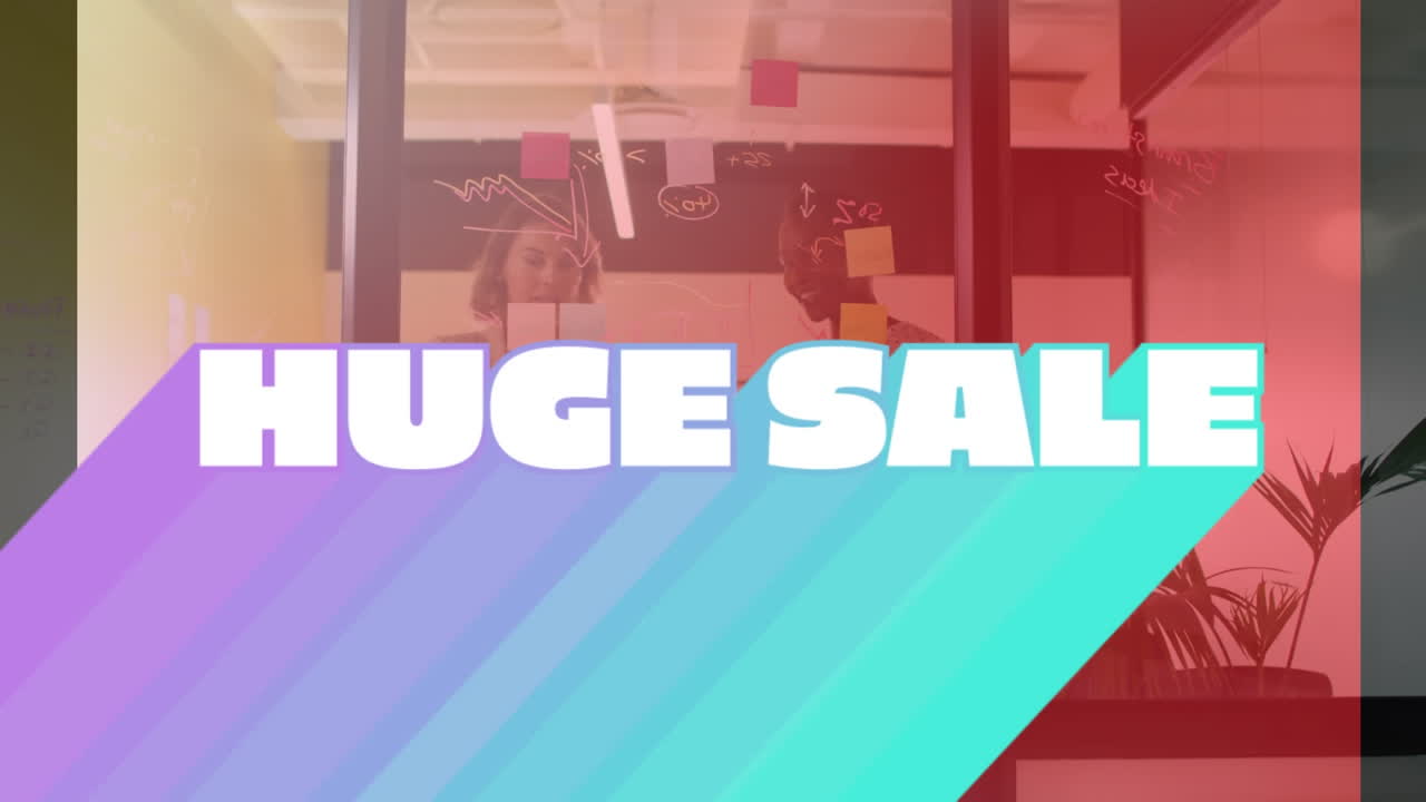 ⁇ 는 사람들 위에 거대한 판매 텍스트의 애니메이션