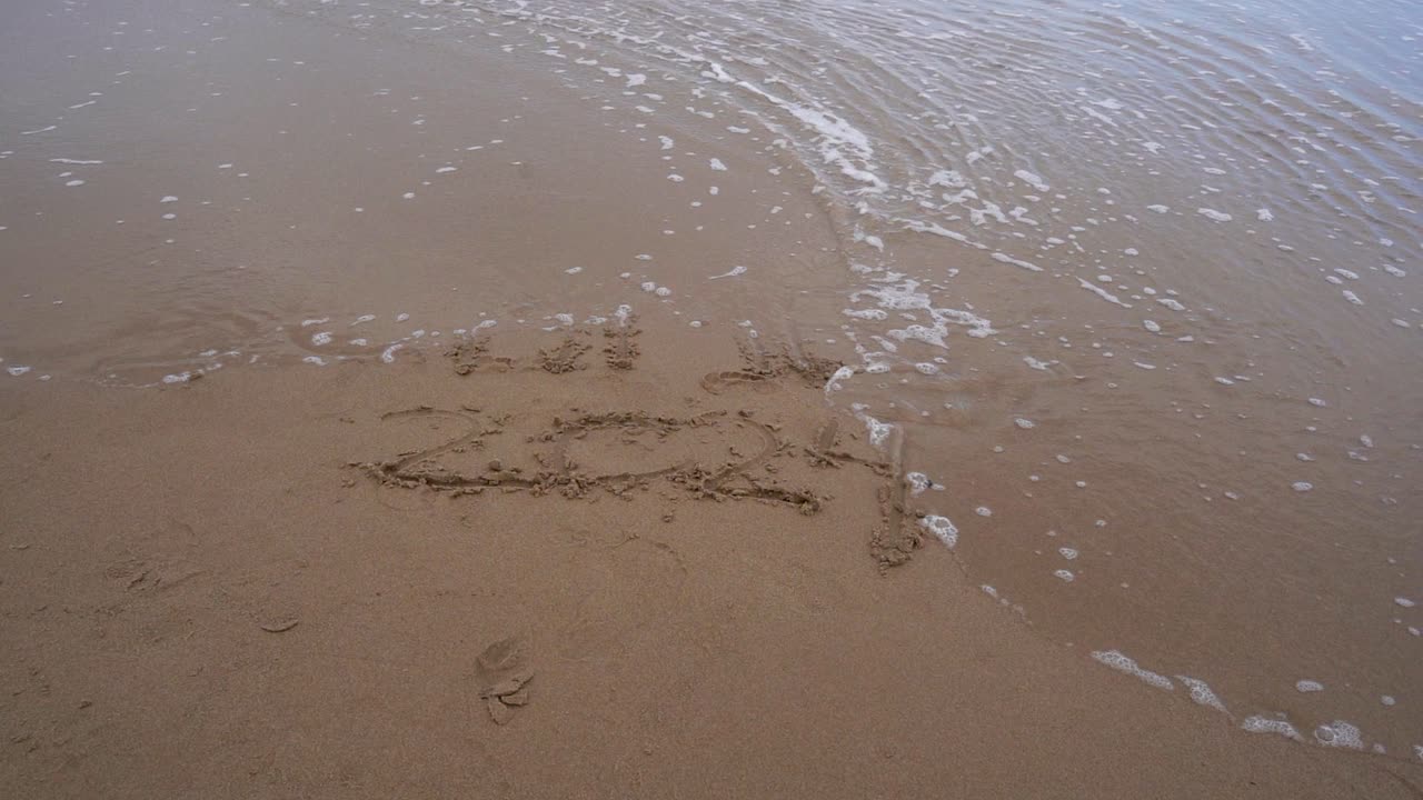 이 매혹적인 해변 장면으로 2024 년 여름의 본질을 포착하십시오.