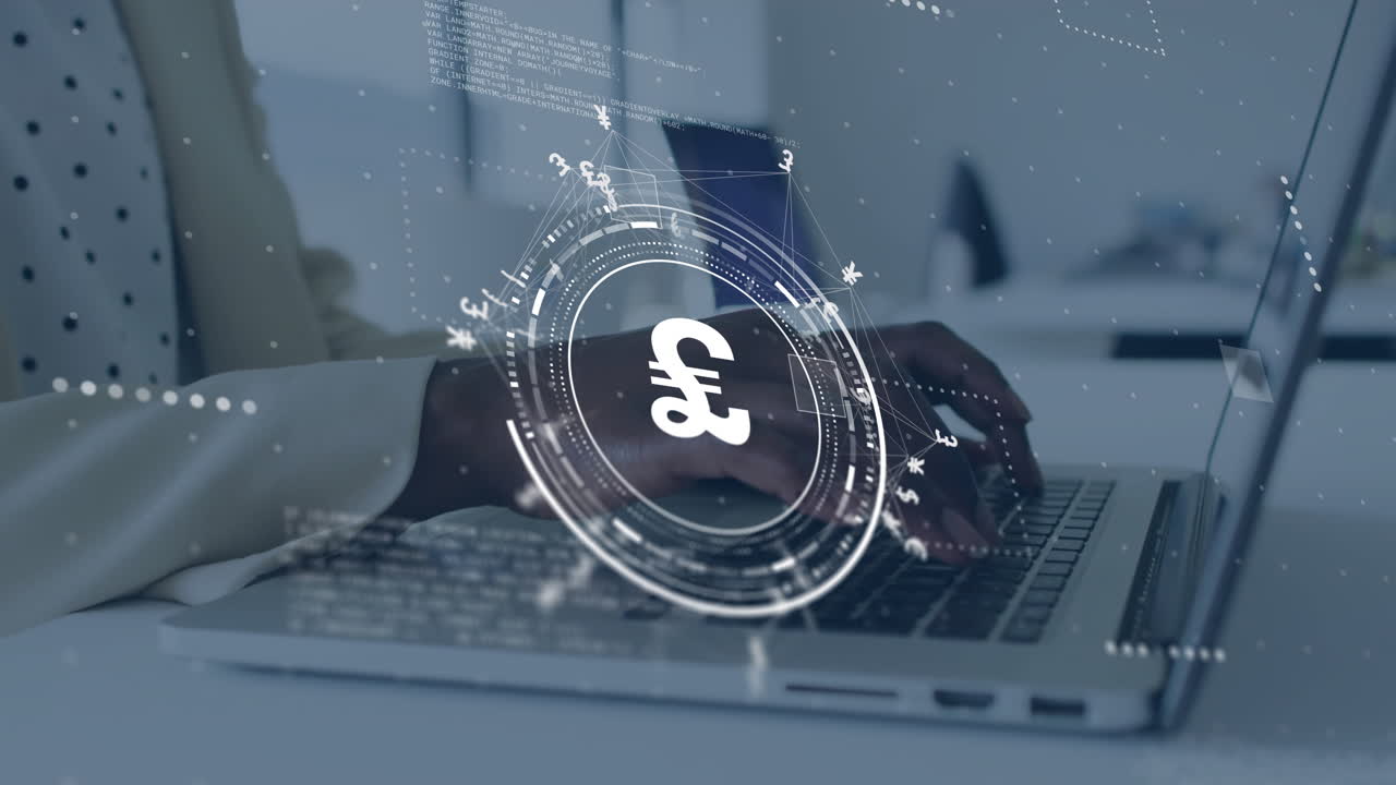 animación del signo de libra, red y procesamiento de datos sobre mujer biracial usando portátil