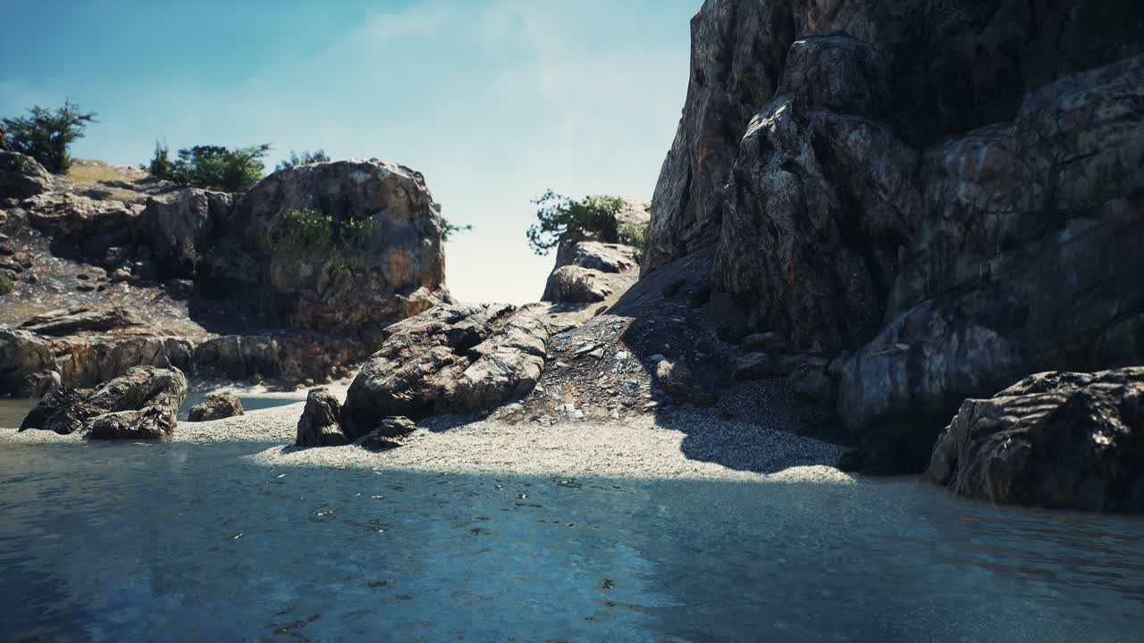 прибрежный вид на песчаный пляж с скалами