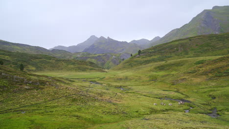 Majestic-green-mountain-range-in-Spain